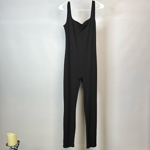Workout Stretchy Yoga Jumpsuit - Picture 1 of 5